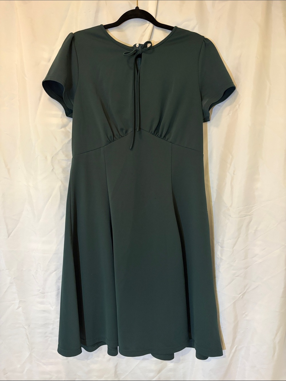 Women's Green Short-Sleeve A-Line Dress